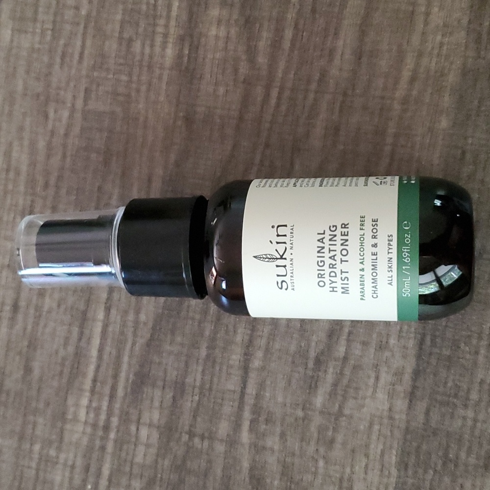 NEW Sukin Hydrating Mist Toner